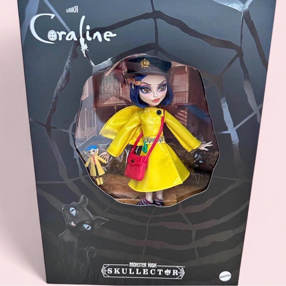 Monster High Skullector Coraline Doll